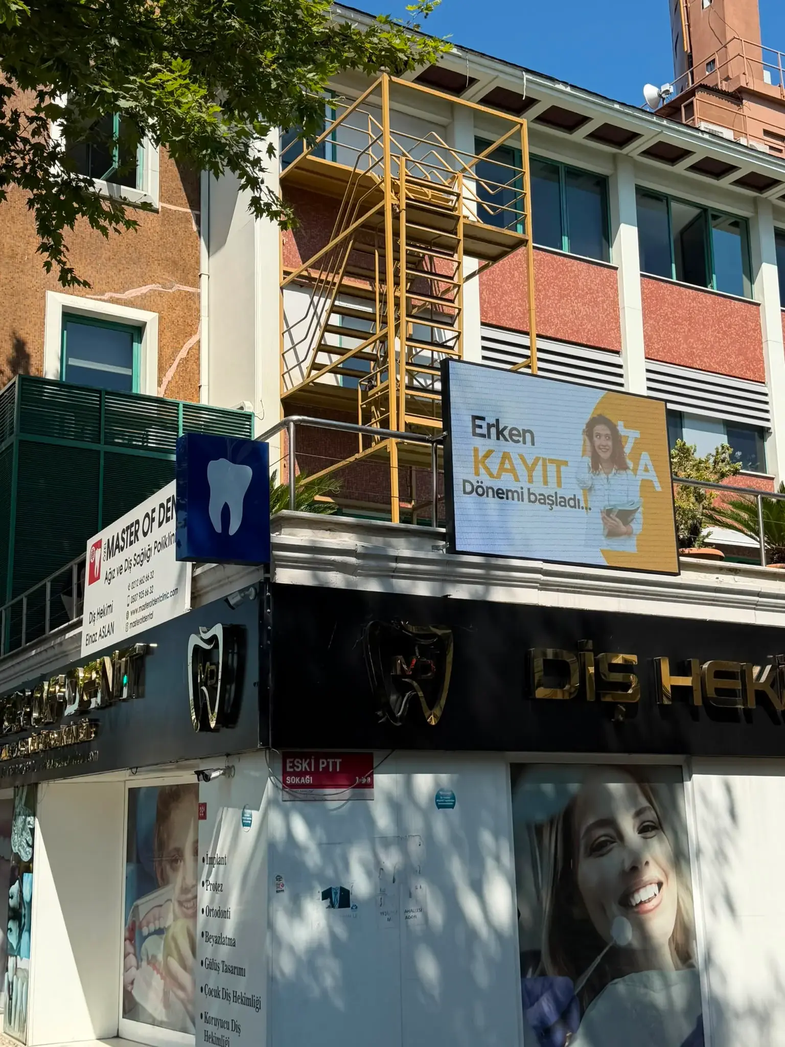 dis-klinik-led-ekran