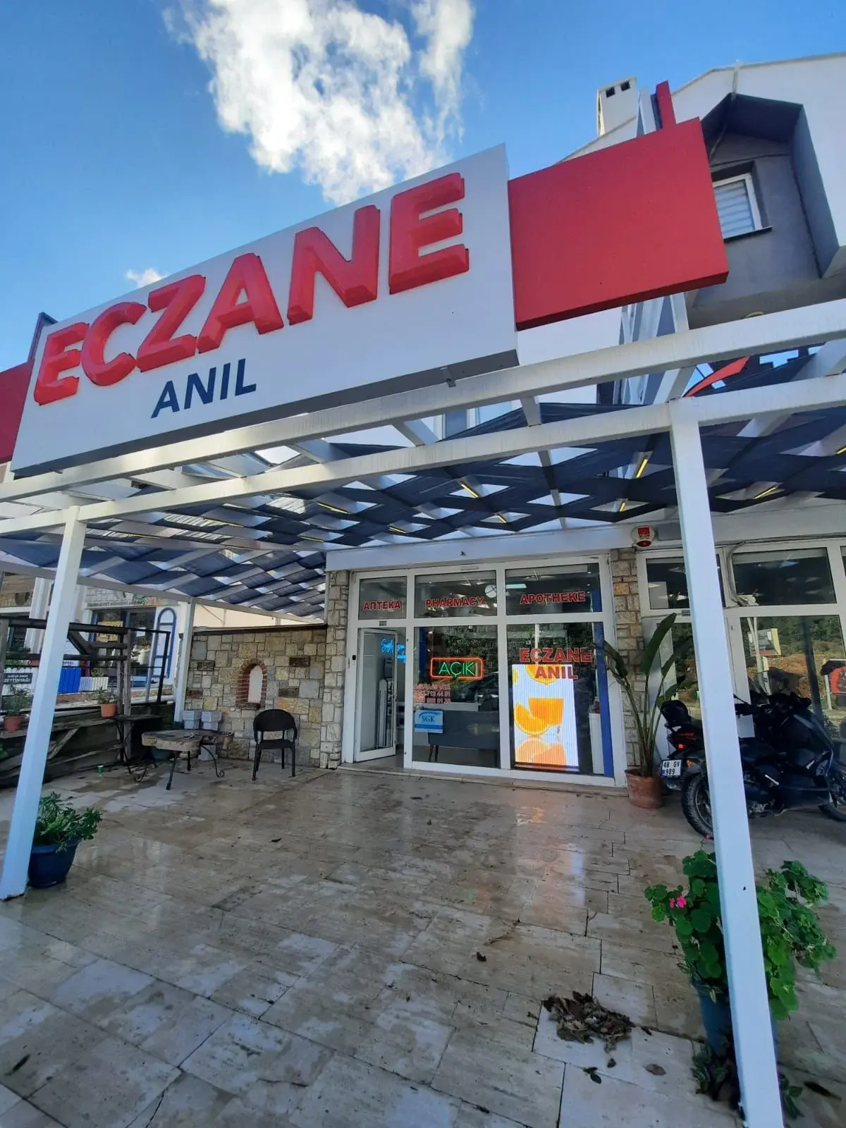 eczane-anıl-led-ekran-uygulamasi